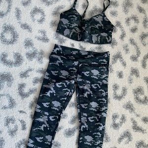 Fabletics workout outfit